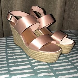 Brand New Steve Madden Marian Wedge Size 7